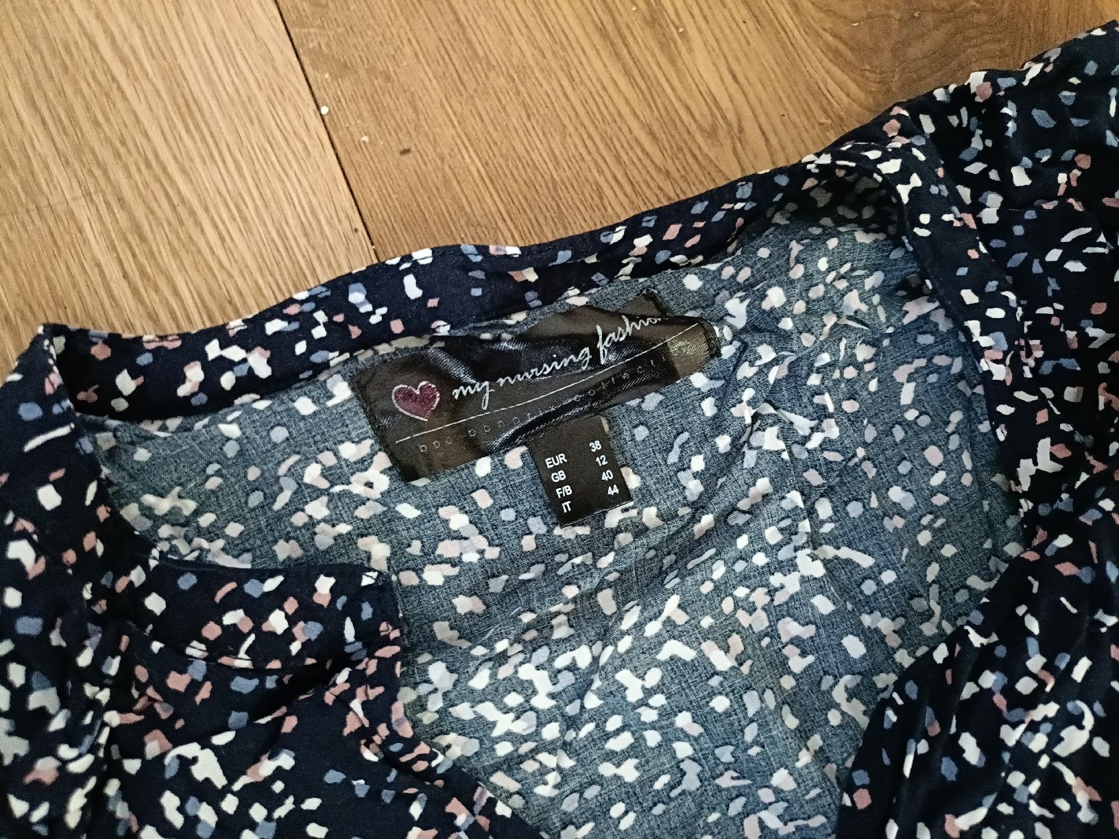 T-shirt: Umstandsshirts 38 – Usato da Wallisellen venduto da Hirshleifer 1
