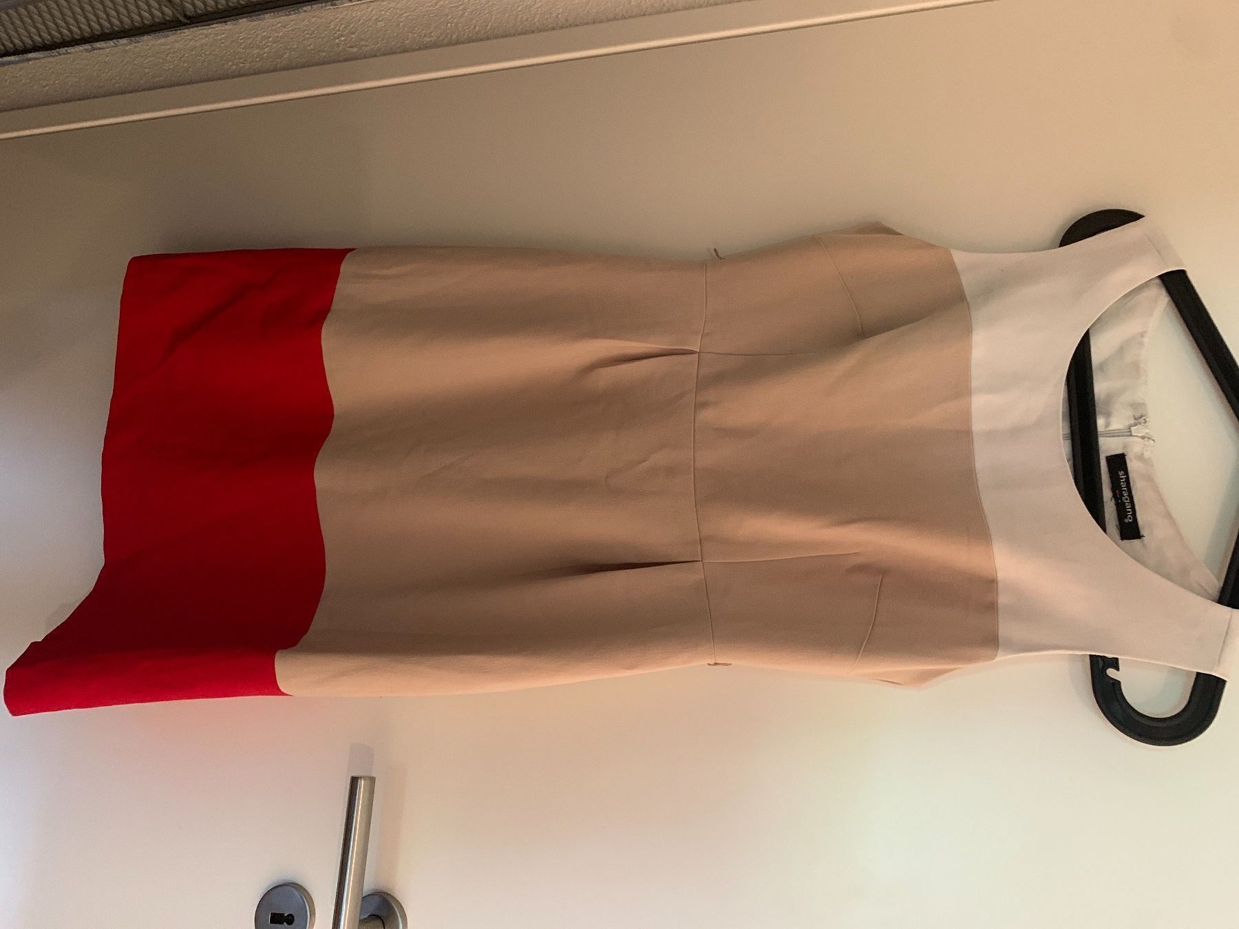 Vestiti: Cream long dress – Nuovo (secondo la descrizione) da Zürich venduto da Alpen209 1