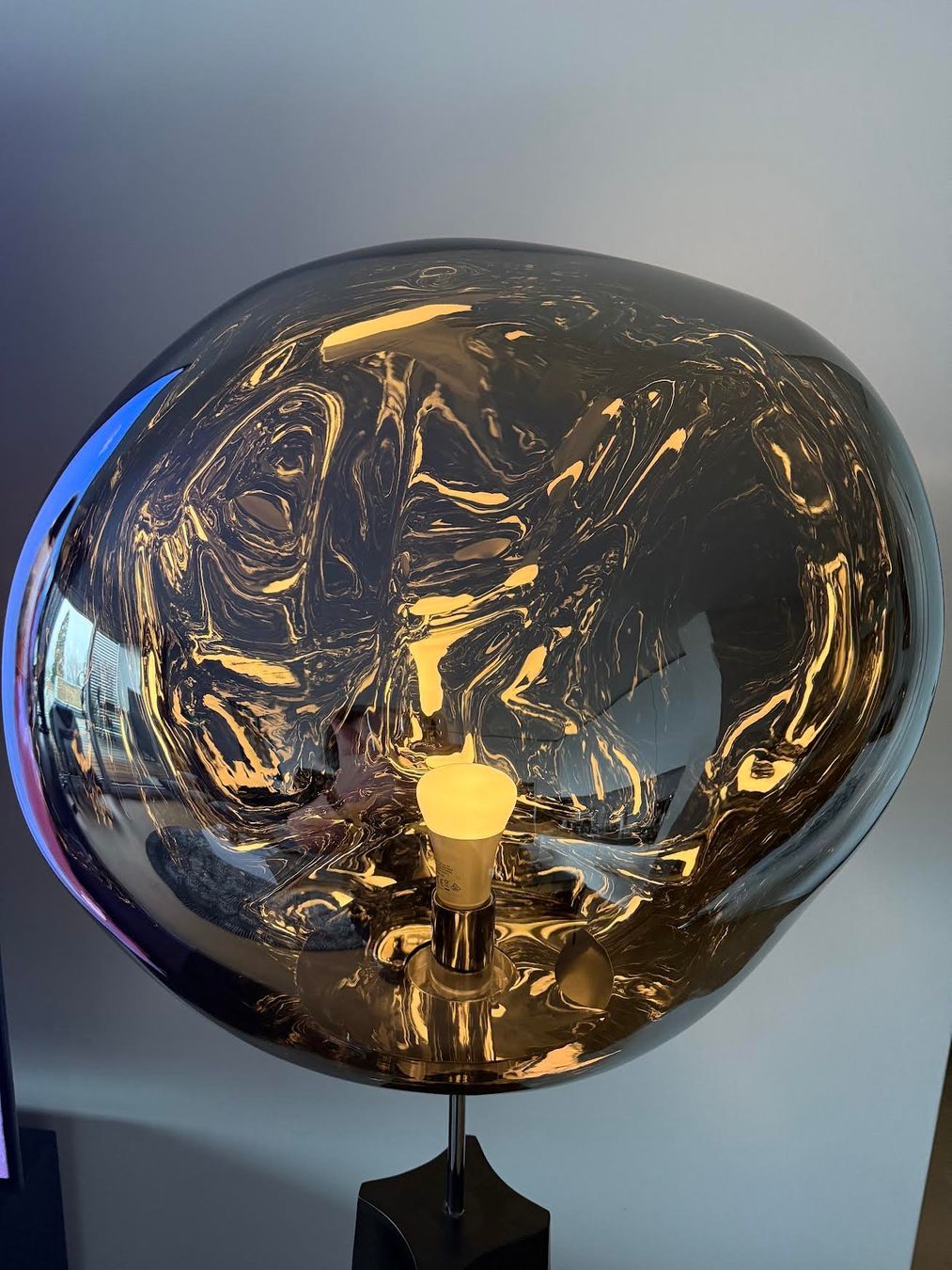 Tom Dixon Lampes: Melt Cone Fat Lampadaire Tom Dixon – Neuf (Voir description) à St-Aubin-Sauges par Vente-Articles 2
