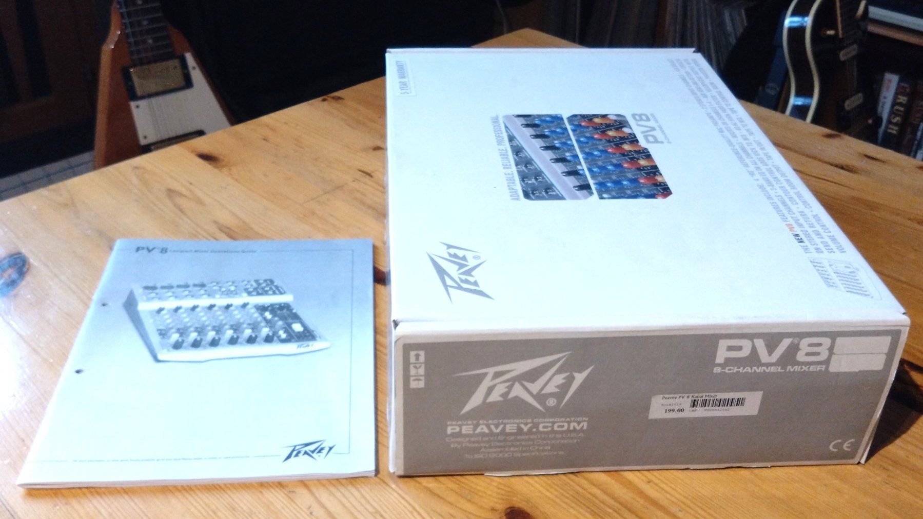 Peavey Console di mixaggio: Peavey PV8 Compact Mixer – Usato da Lyssach venduto da YYZ10 4