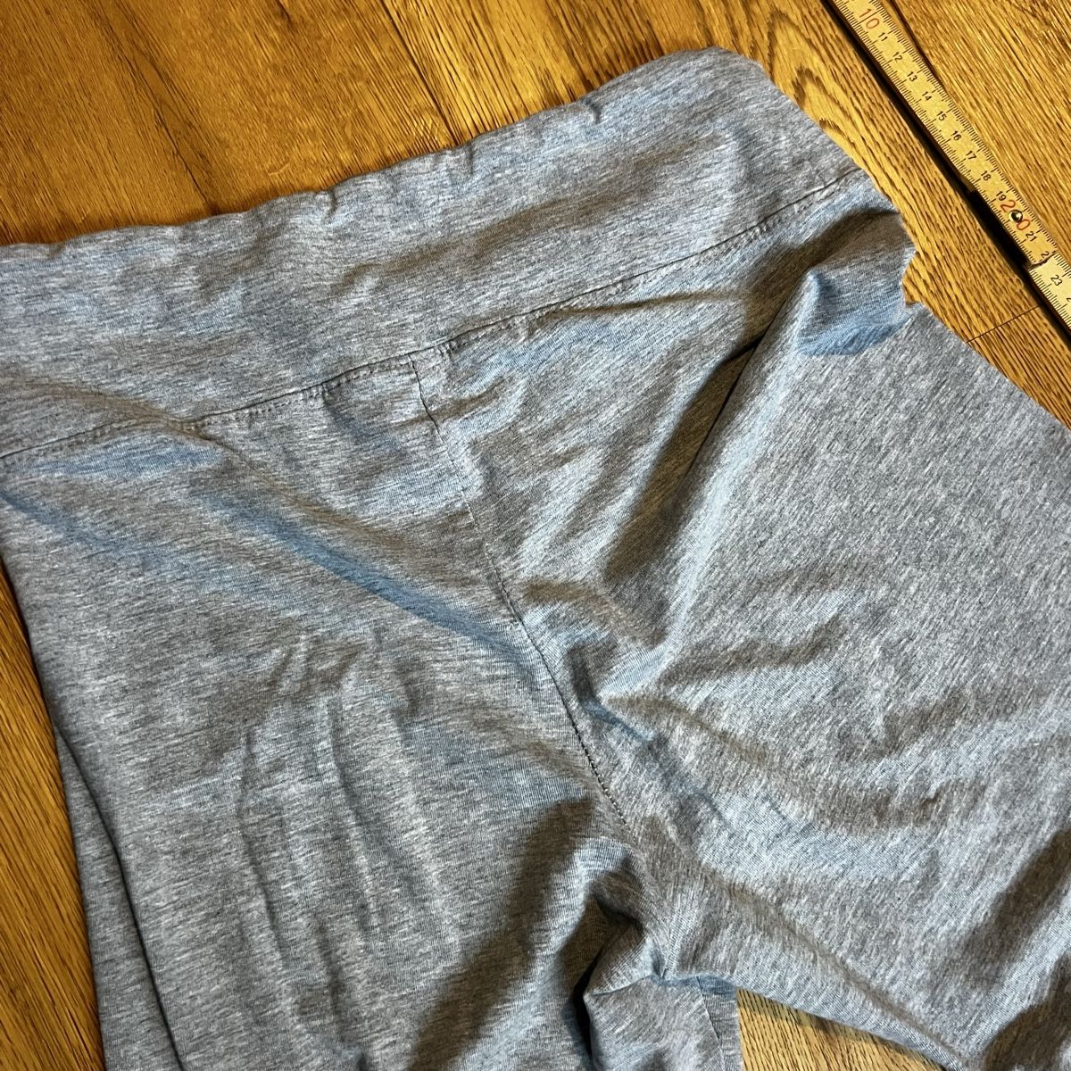 Primark Leggings: Bootcut/Flared Leggings Grau – Neu (gemäss Beschreibung) aus Chur von noe_mh8b 3