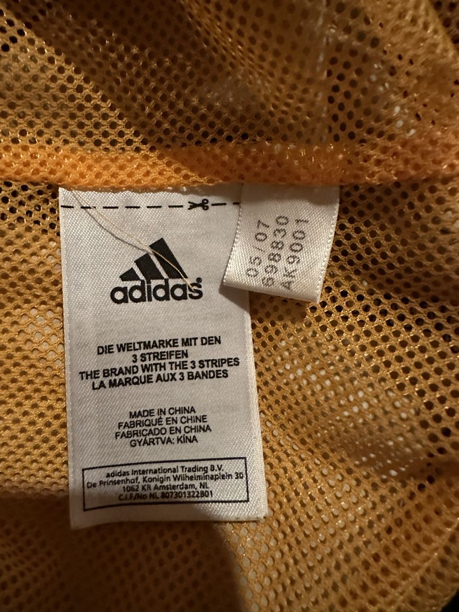 Adidas Giacche: Adidas Jacke Gr. 42 – Usato da St. Gallen venduto da mai_zpt7 2