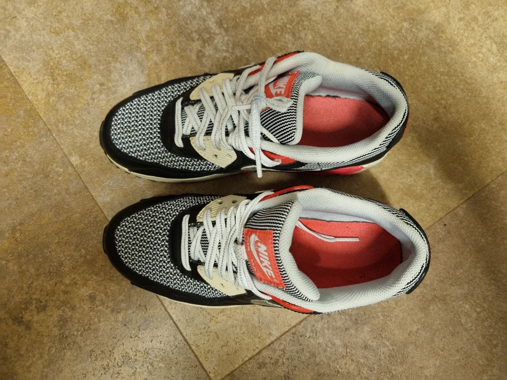 Nike Scarpe da uomo: Nike Air Max 90 – Usato da Schöftland venduto da kosi86 1