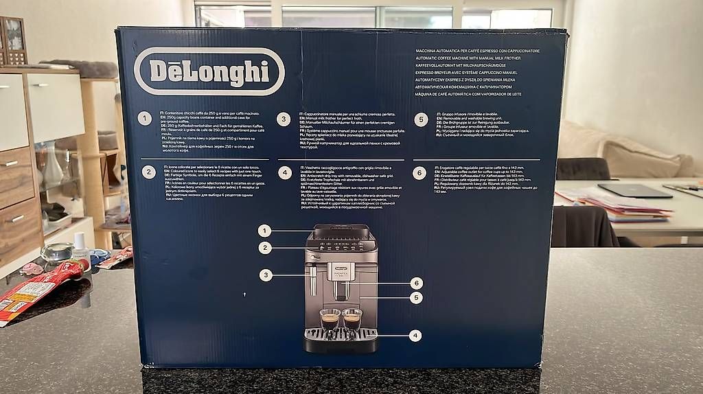 Kaffeemaschinen & Espressomaschinen: DeLonghi Magnifica Evo Kaffeevollautomat – Gebraucht aus Jonen von jul_w2px 3