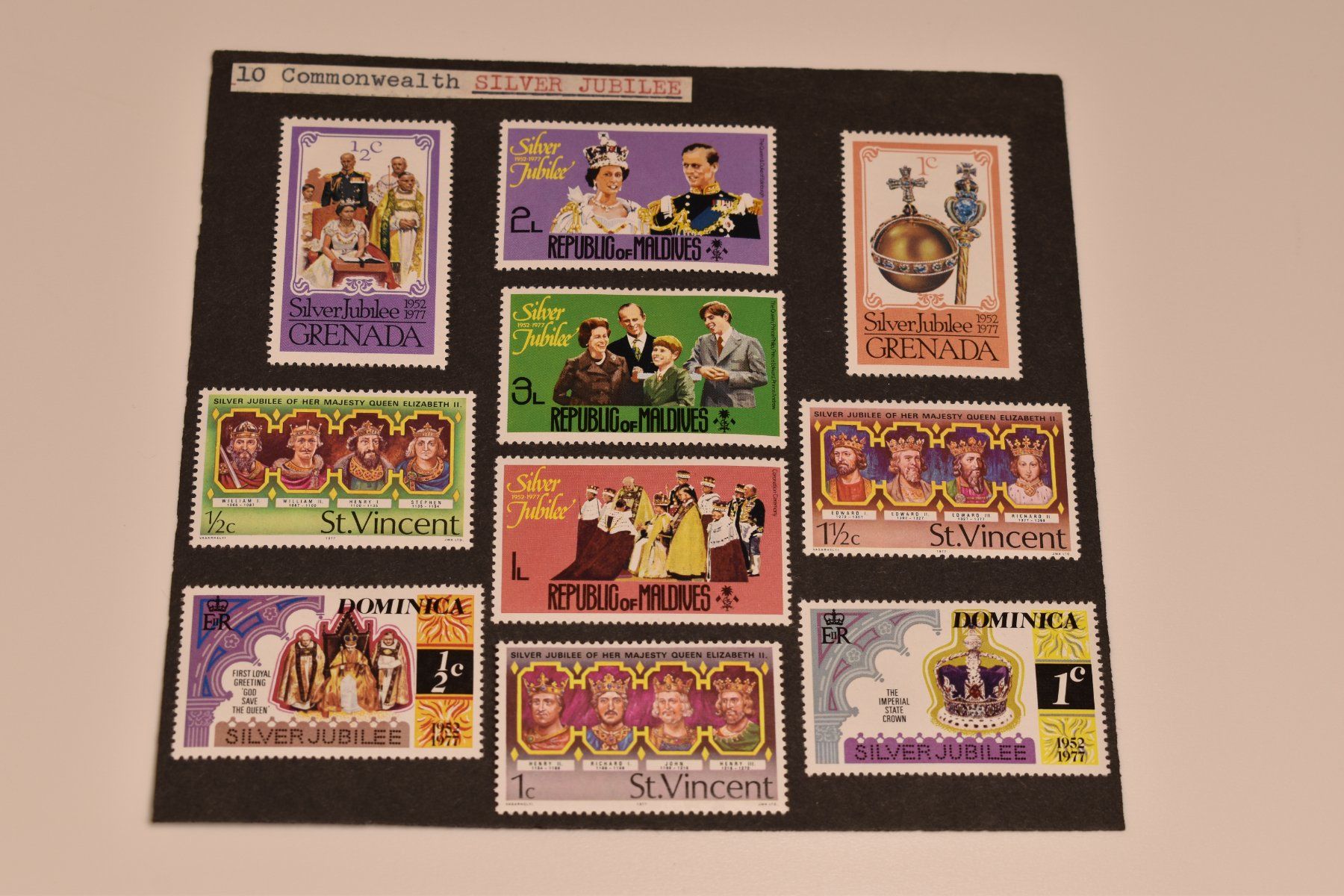 Tutti i francobolli: Briefmarken Set Commonwealth Silver Jubilee 1977 – Usato da Azmoos venduto da greenstone13