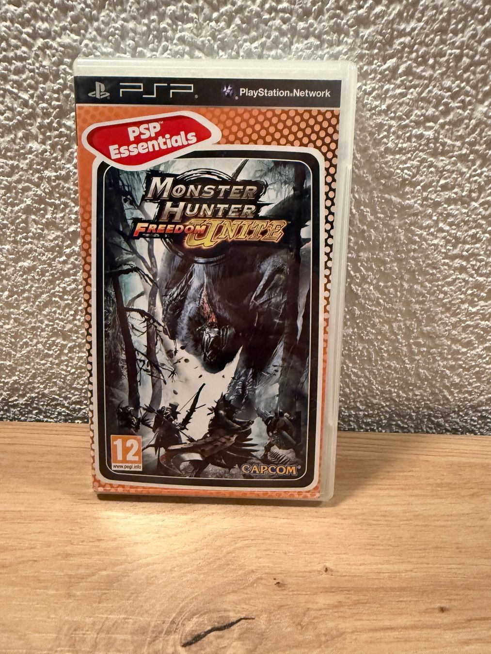 Sony Giochi: Monster Hunter Freedom Unite PSP – Usato da Steffisburg venduto da Copy22