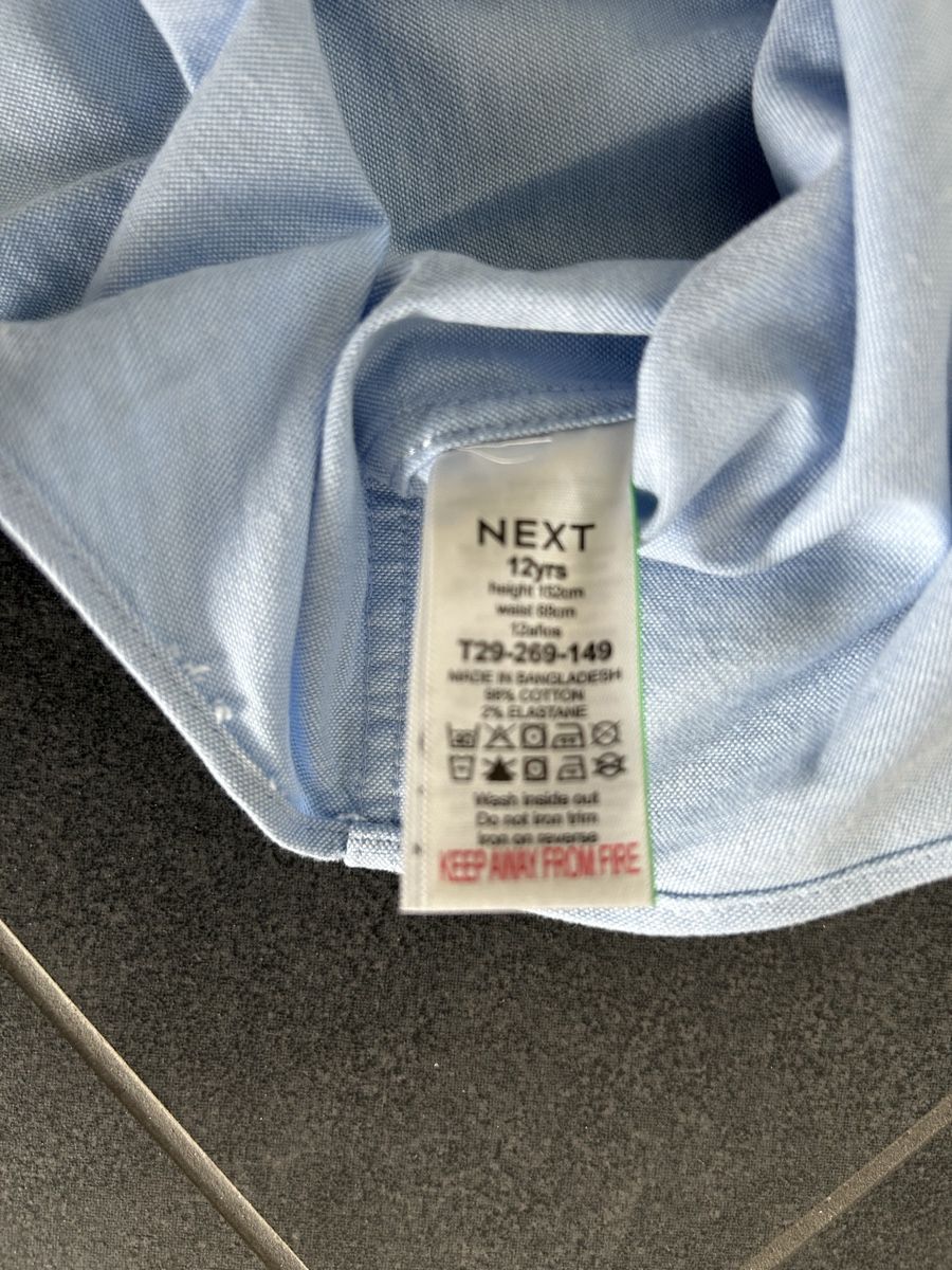 Next Chemises, T-shirts & Polos: Langarm und Kurzarm Hend, Next, Grösse 152 – D'occasion à Unterlangenegg par Dodo2108 3