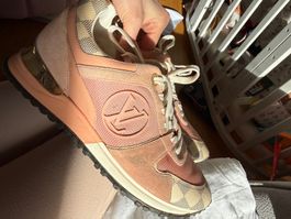 Louis Vuitton Sneaker rosa kariert gebraucht Zustand