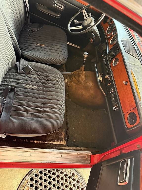 Triumph Automobili: Triumph Dolomite Sprint 16 V – Usato da Corgémont venduto da Sectionsecret 3