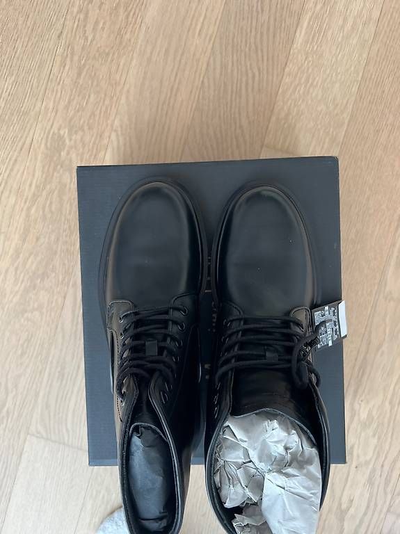 Massimo Dutti Scarpe da uomo: Neue Echtleder Boots Massimo Dutti Grösse EU 41 – Usato da Zürich venduto da kn4 2