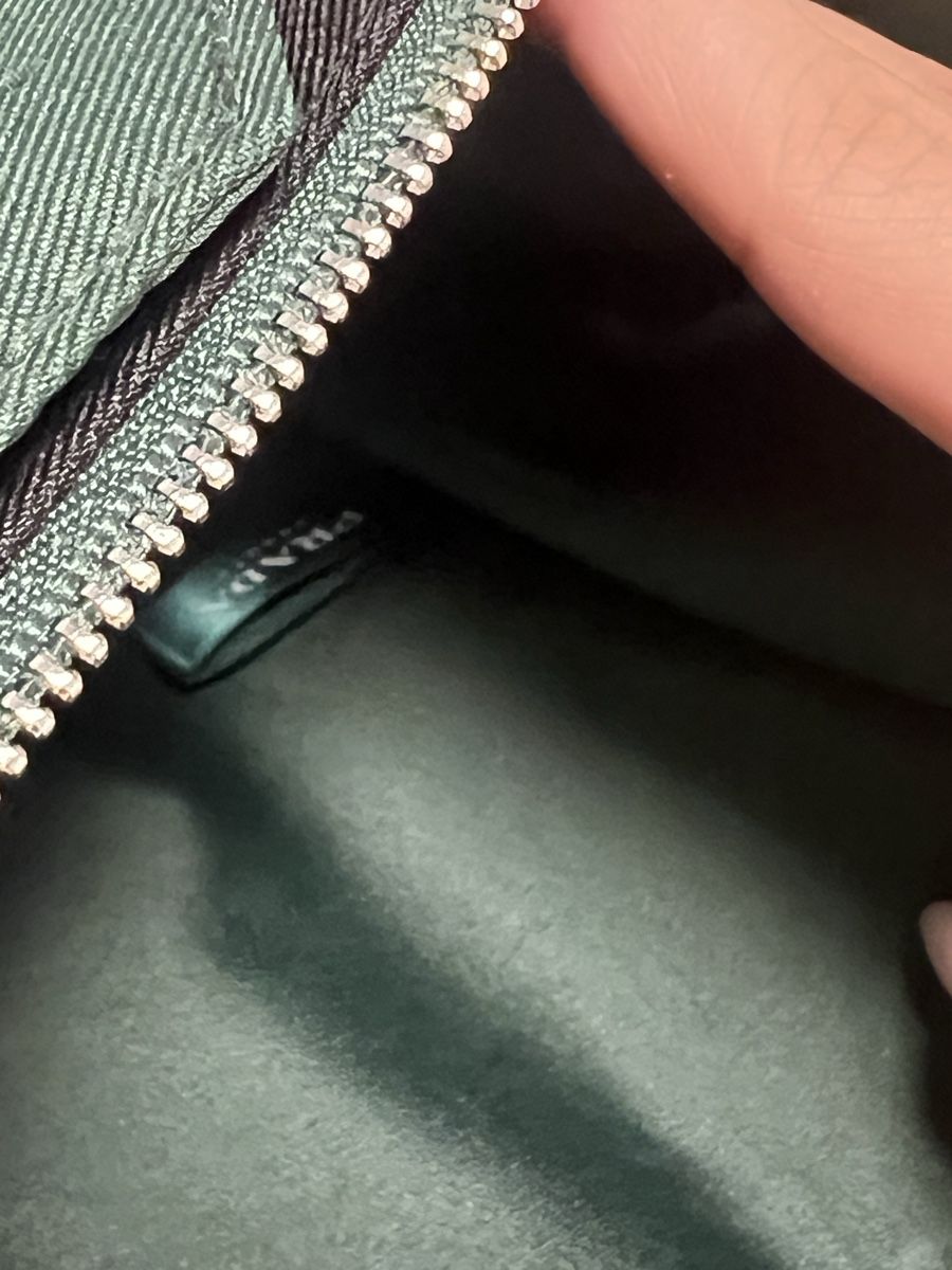 Prada Kosmetikkoffer: Prada Kosmetiktasche / Necessaire – Neu und originalverpackt aus Netstal von jka_st5j 2