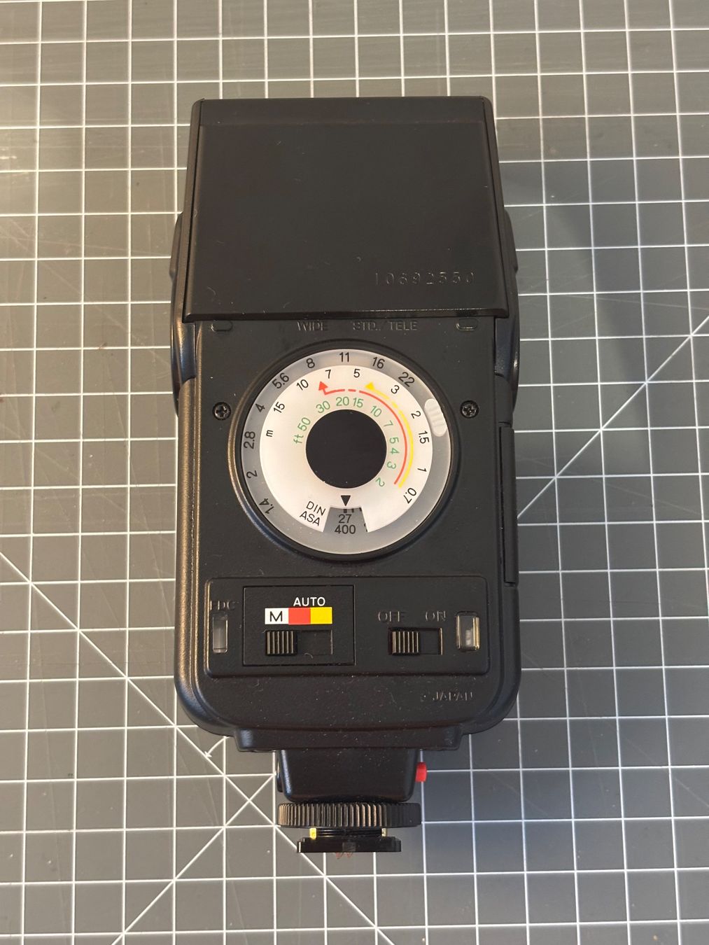 Minolta Flash: Minolta Auto 132x Aufsteckblitz – Difettoso da Bremgarten AG venduto da Lapordendure 1
