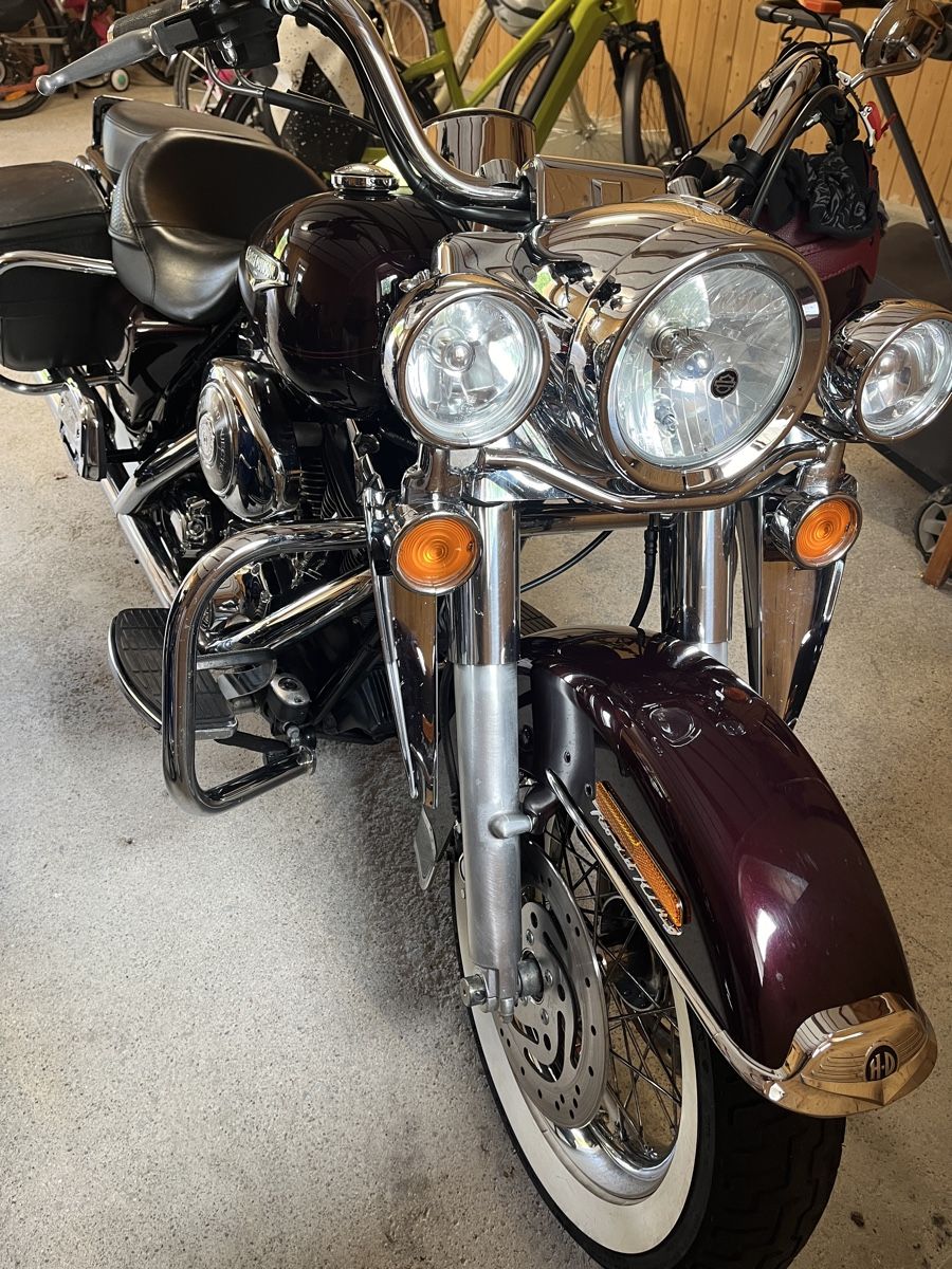 Harley-Davidson Altro: Harley Road King 2005 – Nuovo (secondo la descrizione) da Emmenbrücke venduto da Wankomira