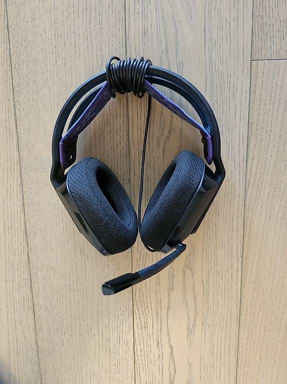 Logitech Cuffie: Cuffie Gaming Logitech G335 (PC / PS5 / Xbox / Switch) – Usato da Mendrisio venduto da ste_7sqp