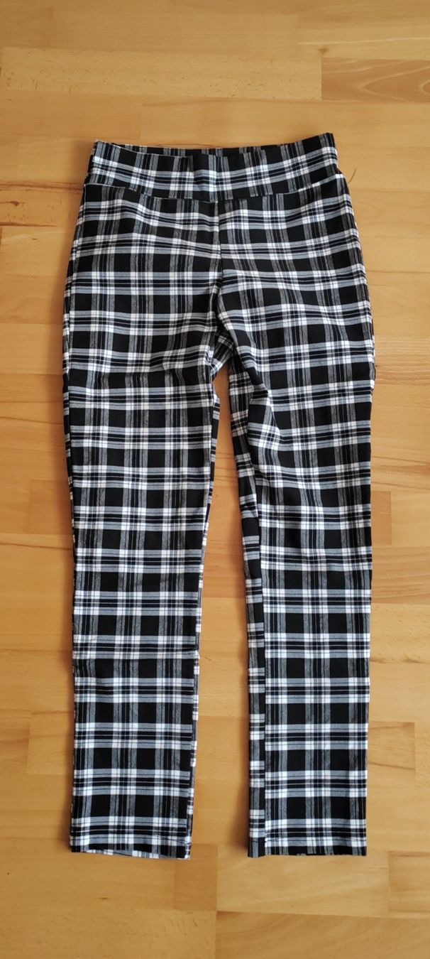 Leggings: Leggings schwarz weiss – Usato da Feusisberg venduto da Sindbad3