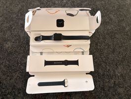 Apple Watch Series 6 mit Originalverpackung und Ladekabel