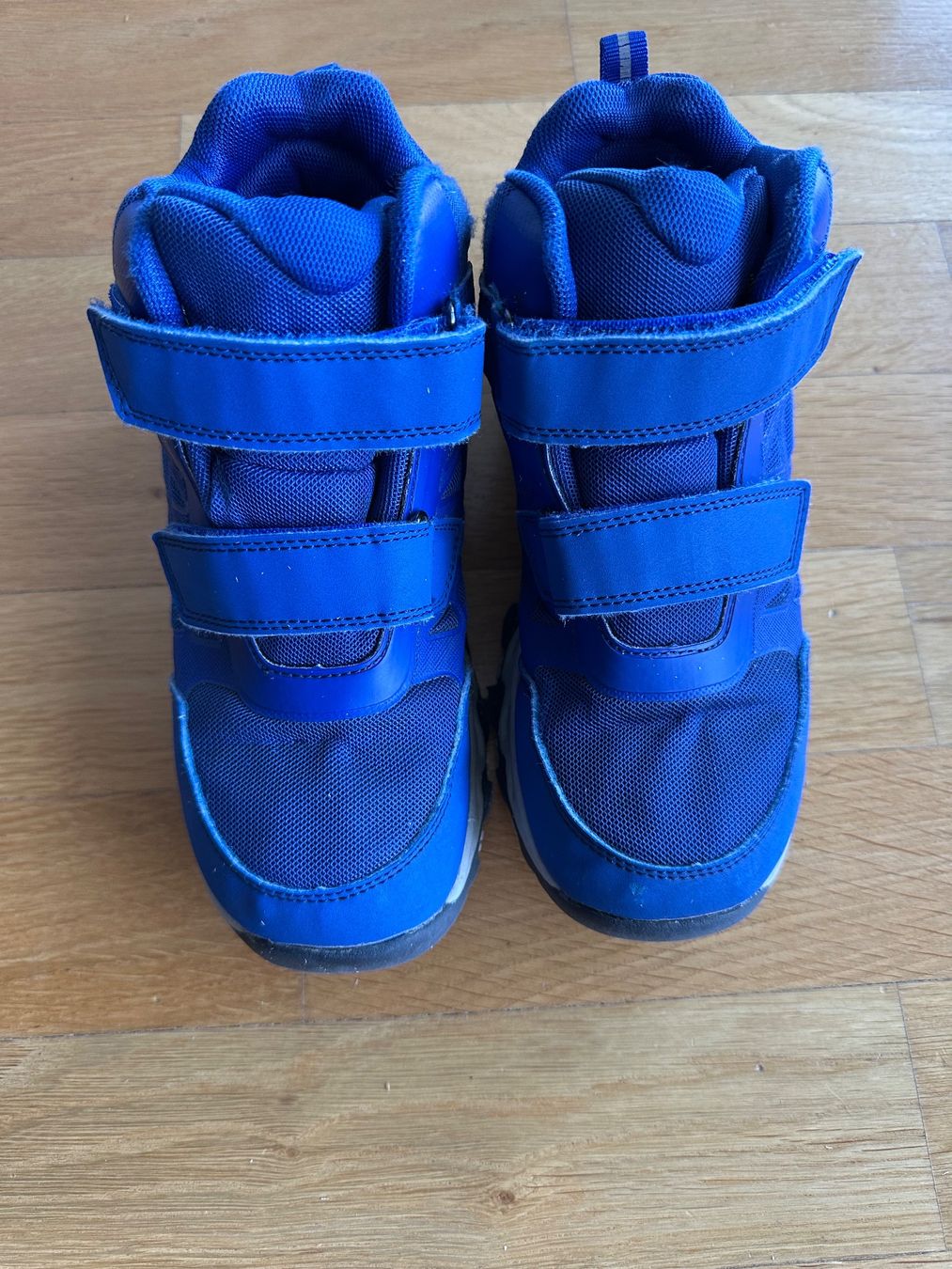 Viking Scarpe per ragazzi: VIKING Sneaker Boot 34 Blue Waterproof – Usato da Montagnola venduto da eva_gm6j