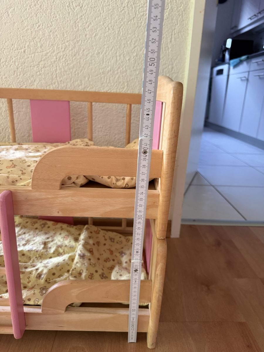 Spielzeuge: Wooden Doll Bunk Bed good condition 55cm – Gebraucht aus Zürich von andreamt 1