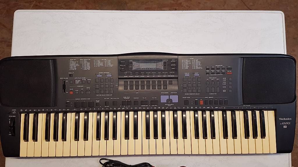 Strumenti musicali: -ELECTRONIC KEYBOARD-TECHNICS-MODEL SX-KN 901 – Usato da Hünenberg venduto da revne 1