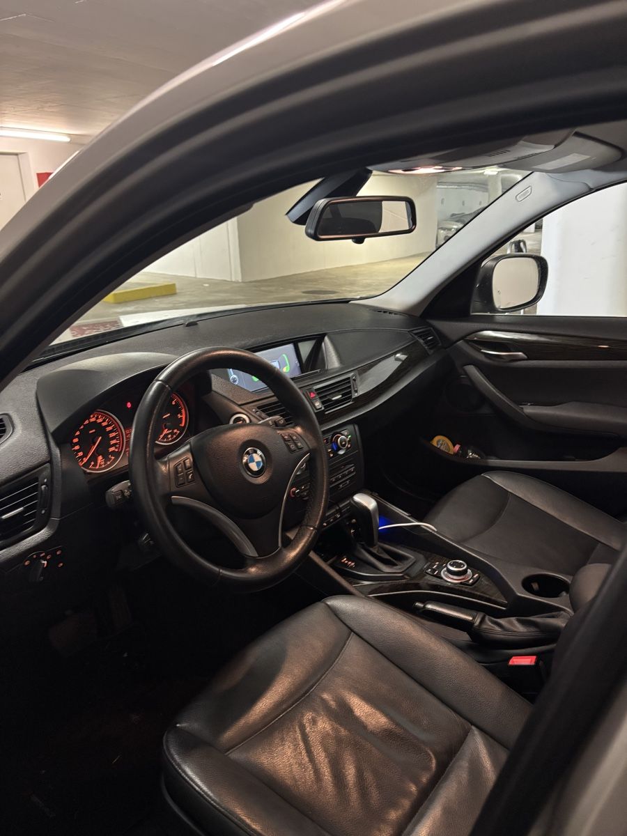 BMW Autos: BMW X1 2.0d – D'occasion à Wil SG par ms-dini7 4