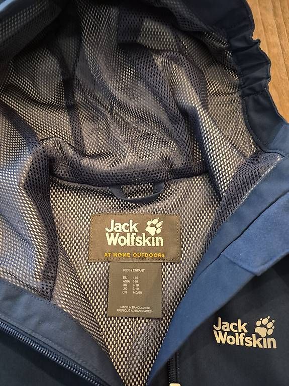 Jack Wolfskin Giacche: Regenjacke Jack Wolfskin Grösse:140 – Usato da Schenkon venduto da J.H.87 1