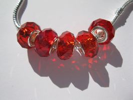 3 Grosslochperlen, Glas Beads, facettiert rot,14mm