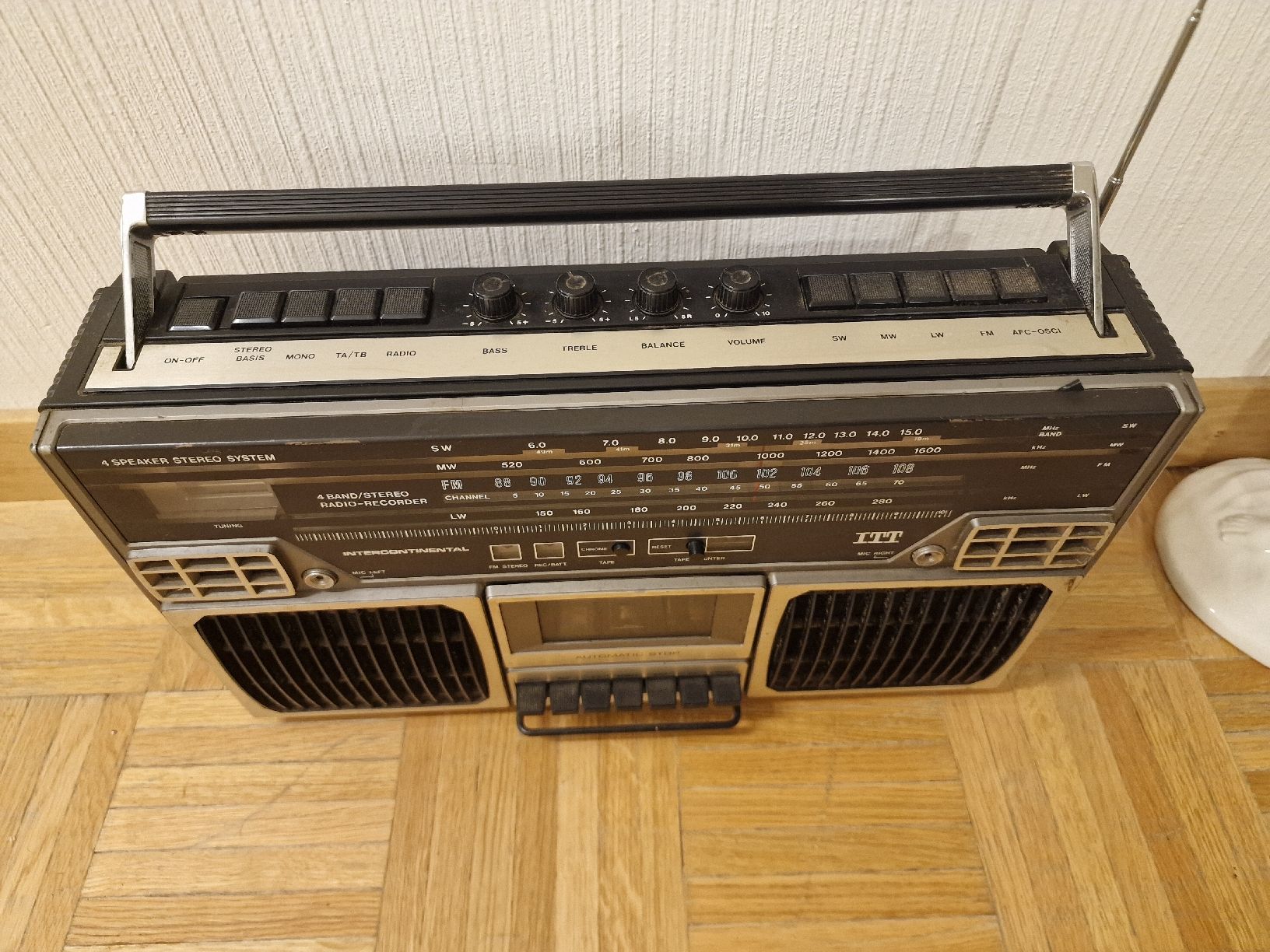 Radio: Radio-cassette ITT Intercontinental – Usato da La Chaux-de-Fonds venduto da Ric_m628 1