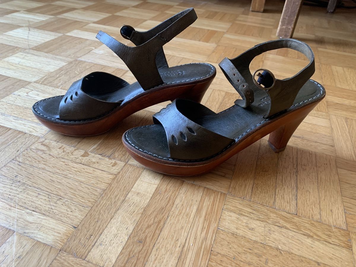 Chaussures femmes: Sandalette – Neuf (Voir description) à Pfäffikon ZH par mel_lmw7