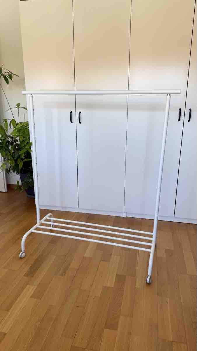 Guardaroba: Kleiderstange Ikea Rigga – Usato da Zürich venduto da Jenny_Sm 1