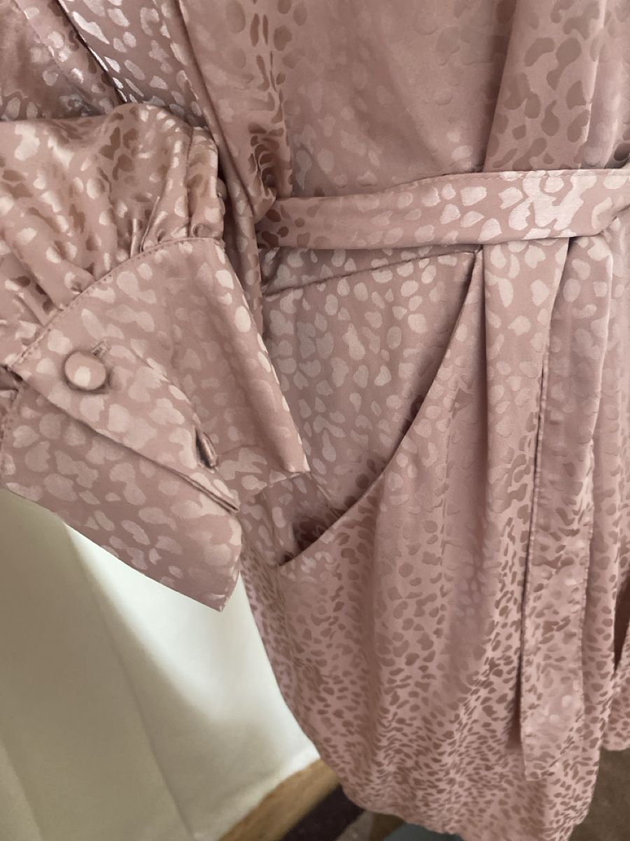 Vestiti: Kleid Sadey withlove46 IT – Usato da balsthal venduto da davidbalsthal23 2