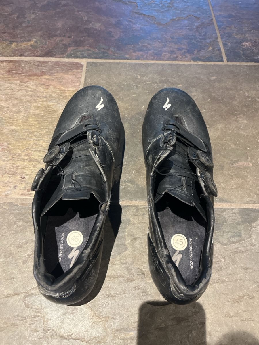 Specialized Herrenschuhe: Specialized Rennradschuhe, 45 – Gebraucht aus Detligen von laurinschnyder 1