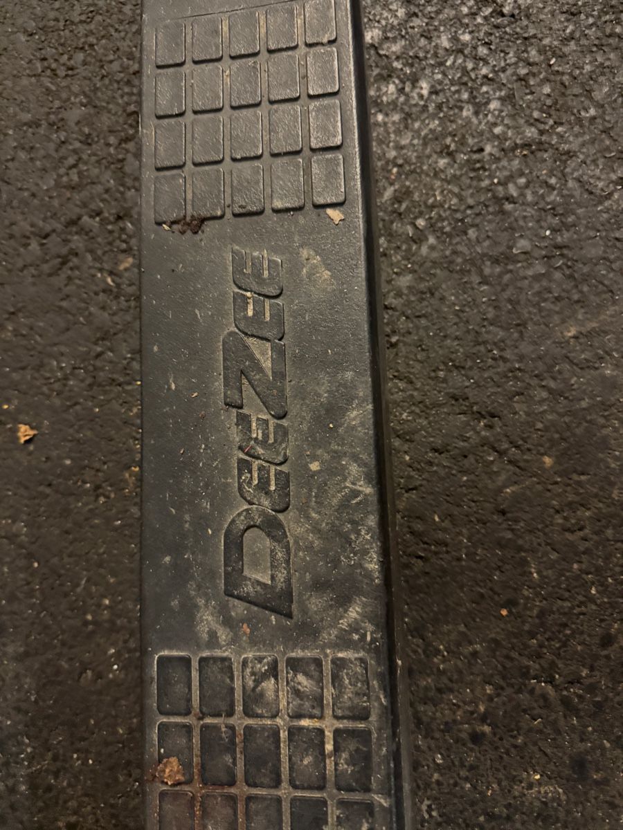 Dodge Sonstiges Fahrzeugzubehör: Side Steps Dodge Ram 1500 Trittbrett  – Gebraucht aus Hochdorf von ali_qy86 2