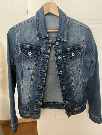 Sommer Jeansjacke, Gr. M, neuwertig, Top Zustand!