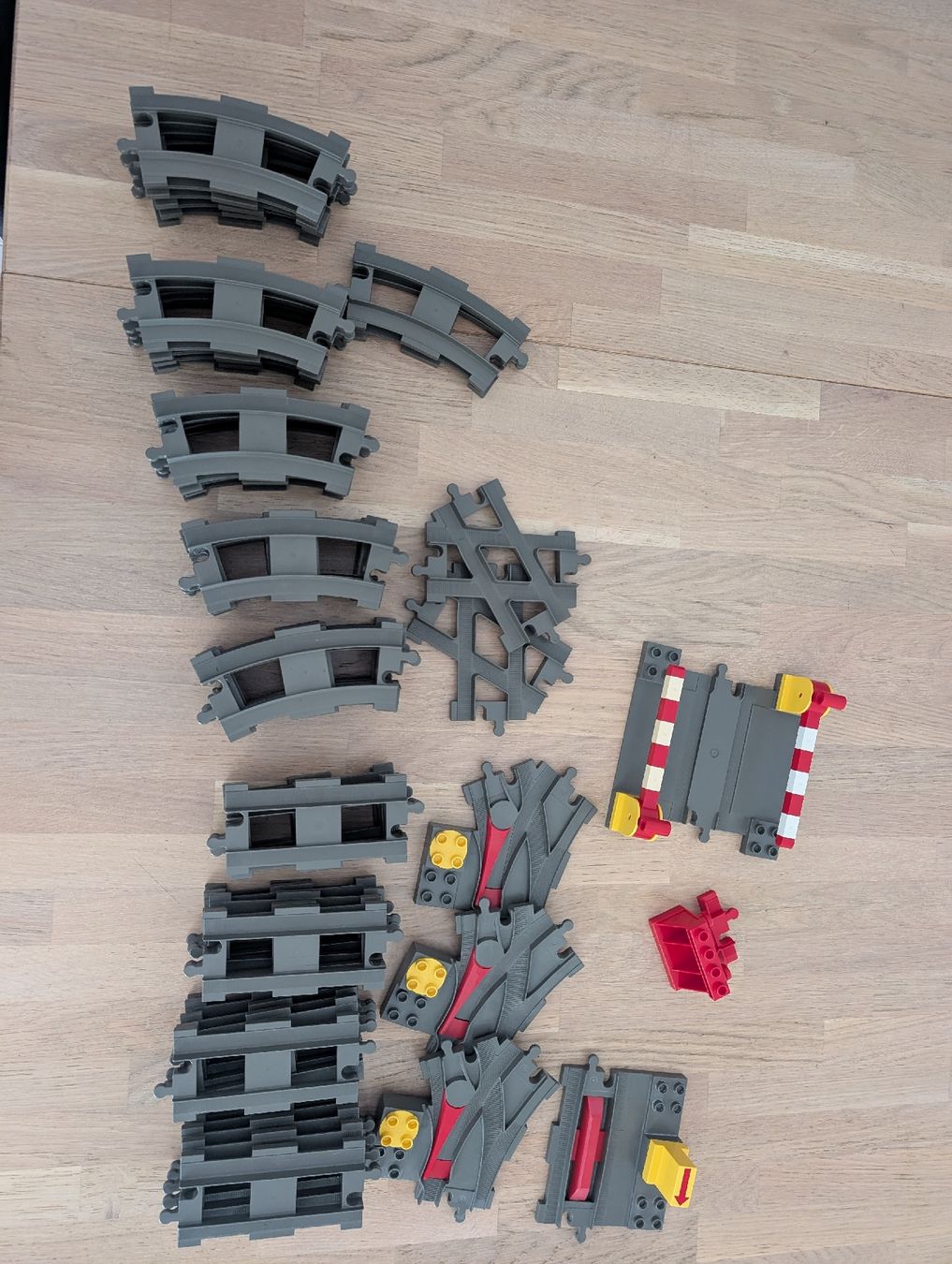 Lego Giocattoli: Lego Duplo Eisenbahn Schienen Set – Usato da Domat/Ems venduto da Paschaff 2