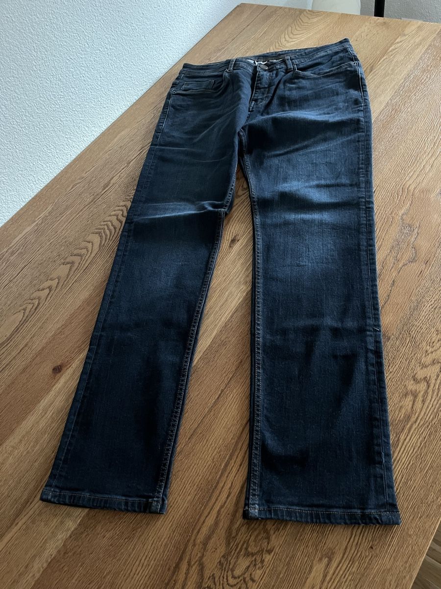 Jeans: Jeans  – Neuf (Voir description) à Schliern b. Köniz par medion3098 1