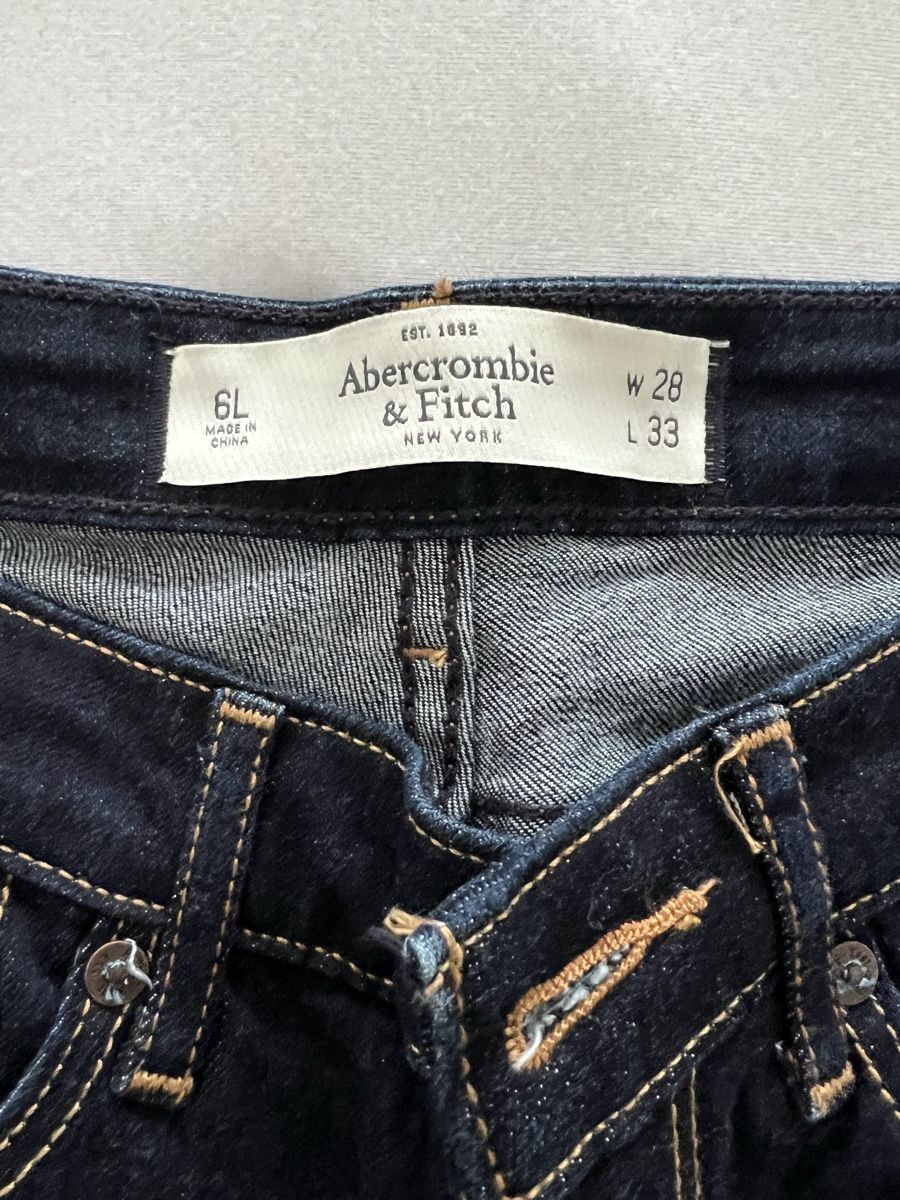 Abercrombie Jeans: Abercrombie & Fitch Jeans – Nuovo (secondo la descrizione) da St.Gallen venduto da Shopaholic5 3