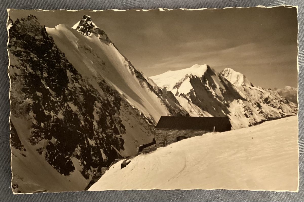Cartoline postali: Lötschental, Hollandiahütte – Usato da Reinach BL venduto da Linda013