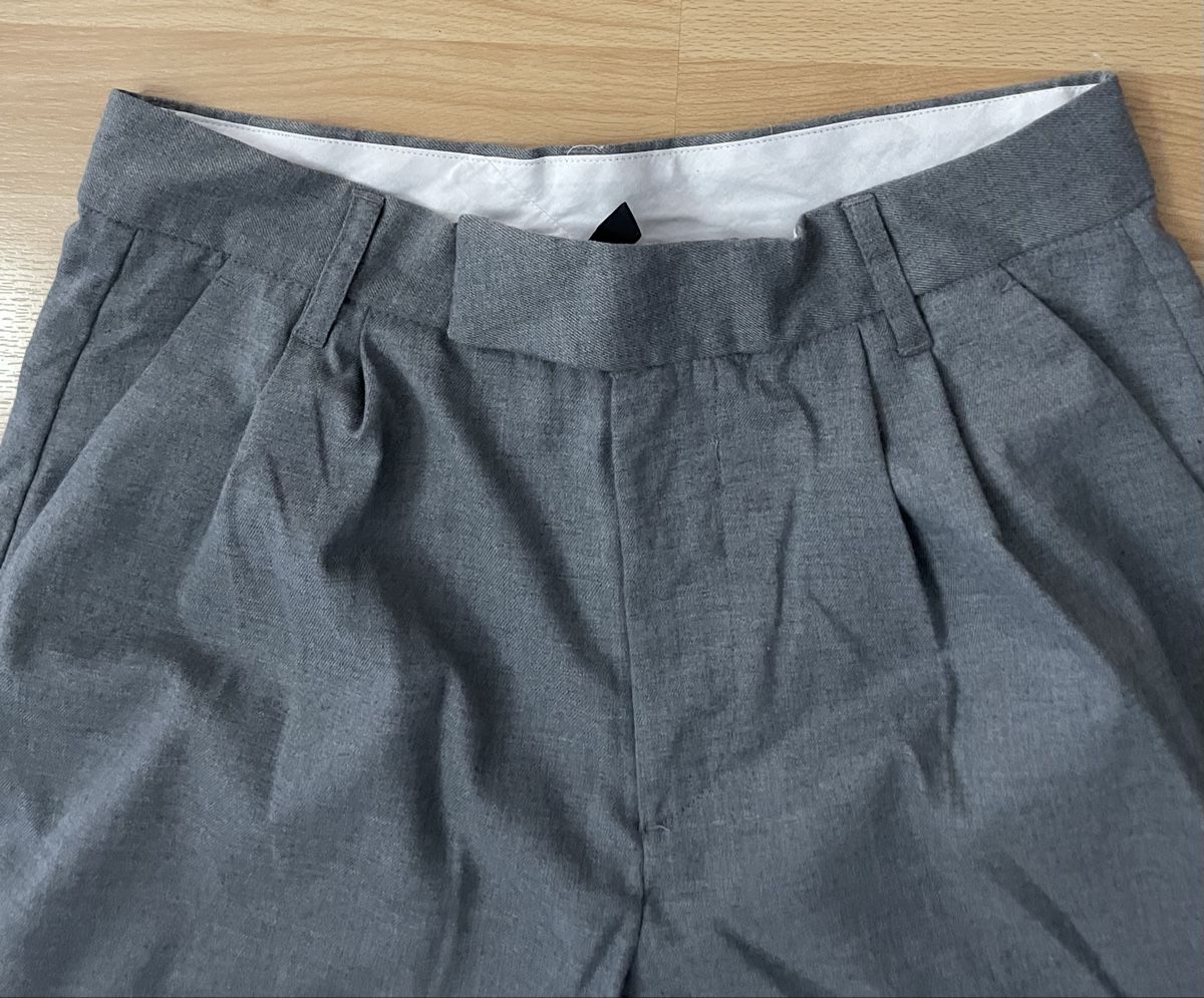 H&M Pantaloni: Pantalon habillé – Usato da Chemin venduto da nzr_s6sy