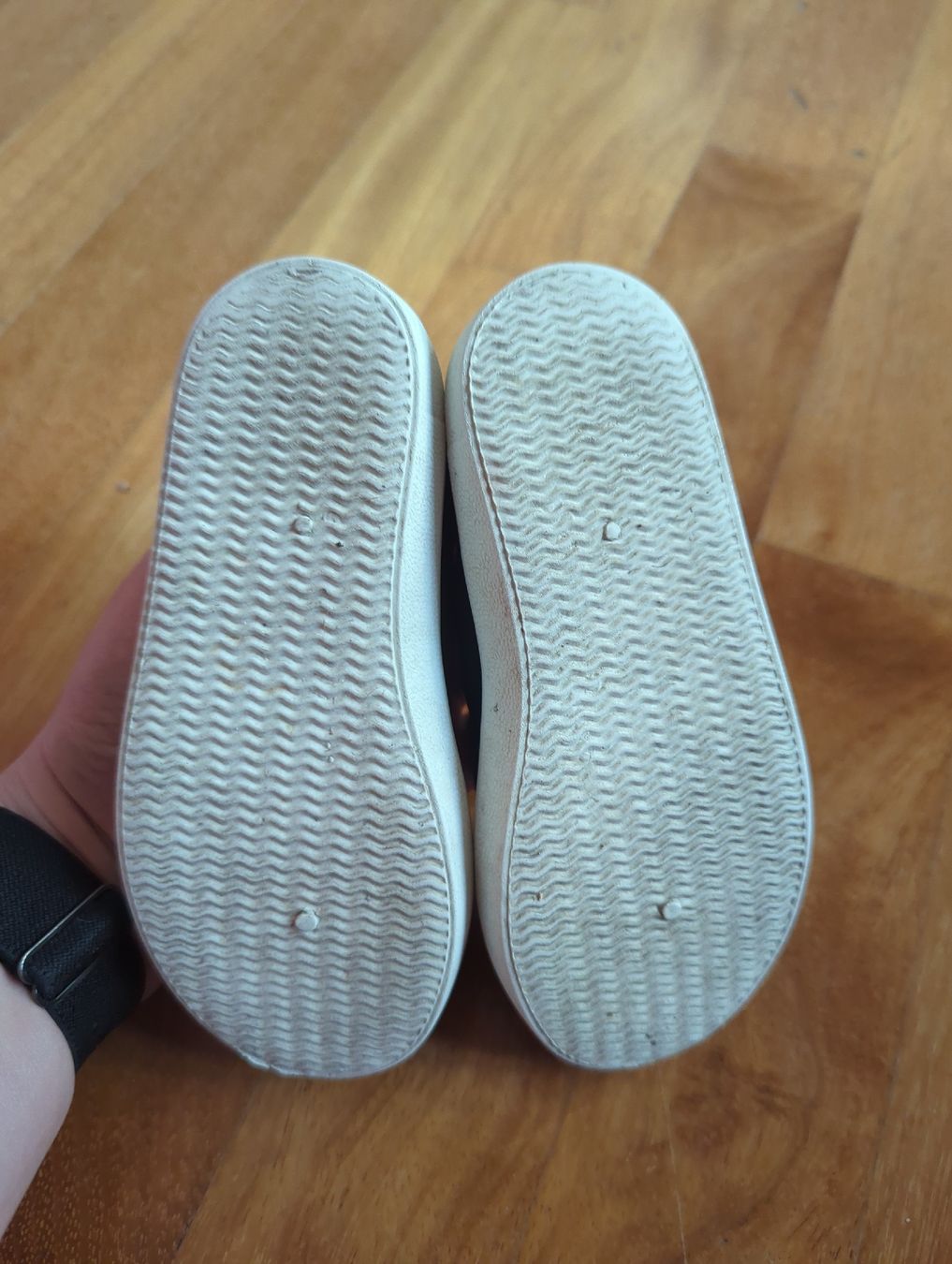 H&M Chaussures garçon: H&M Schuhe Gr. 26 – Neuf (Voir description) à Eglisau par raf_hn2x 2