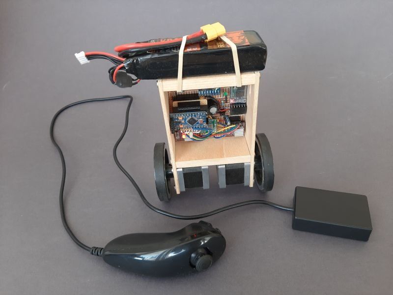 Giocattoli: Two Wheel Robot – Usato da Oberengstringen venduto da Goldhase01