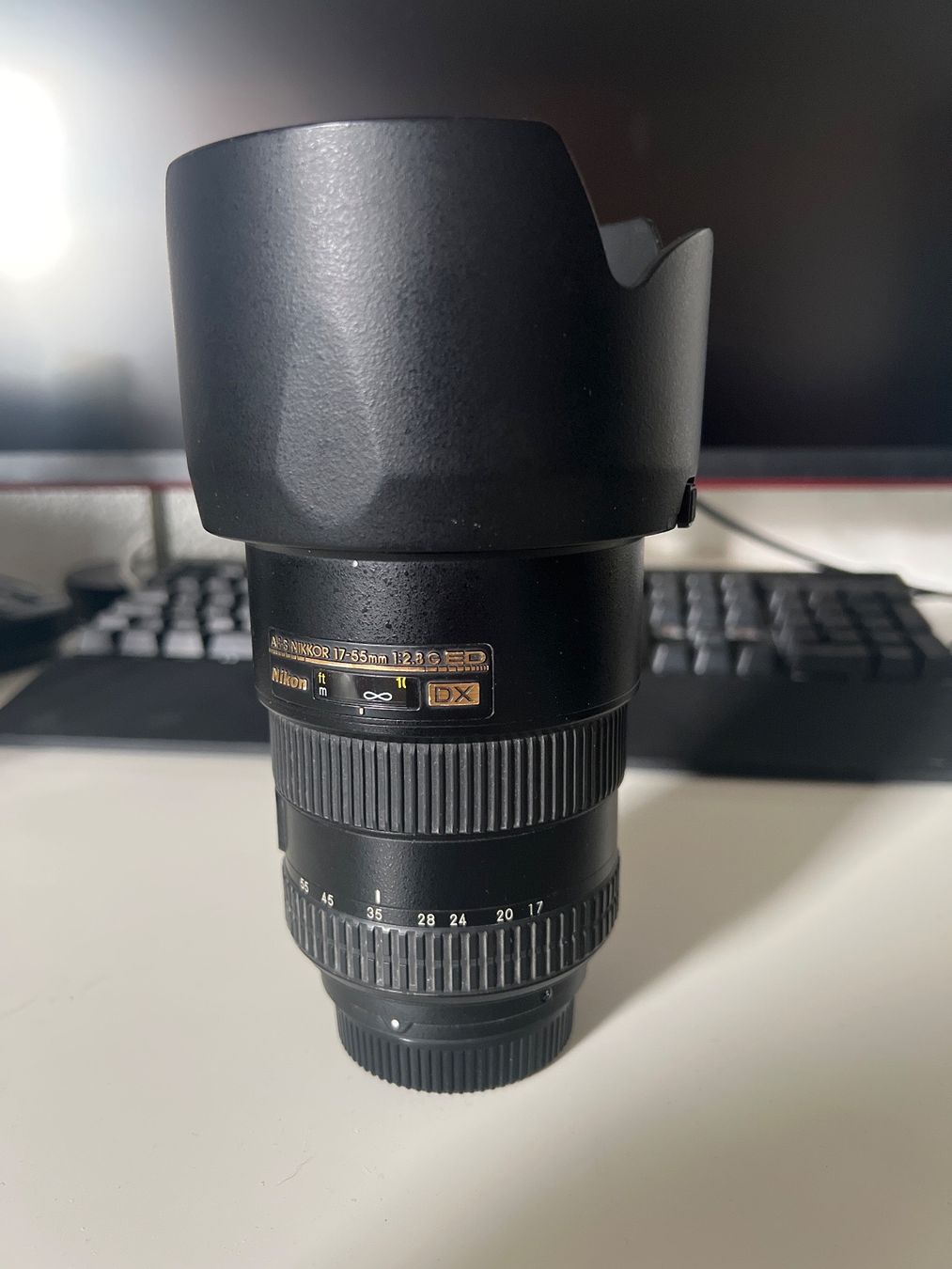 Nikkor Objectifs: Objectif Nikon DX 17-55 f2.8 – D'occasion à Porrentruy par Random_Hero