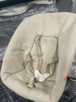 Stokke Newborn Set Beige und baby Aufsatz