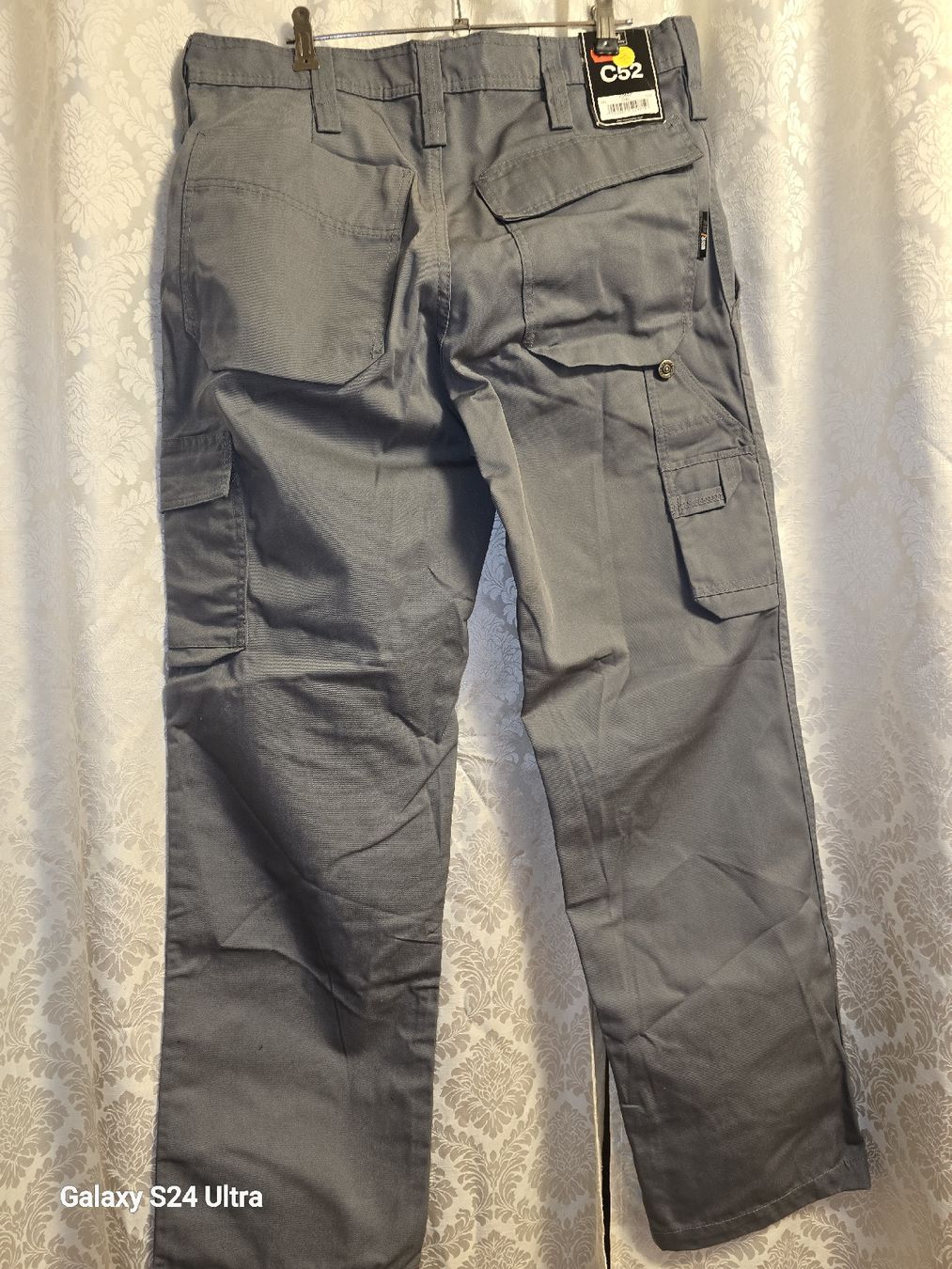 Helly Hansen Pantaloni: Helly Hansen Arbeitshose, Grau, Grösse C52, Top Zustand! – Nuovo e nell'imballaggio originale da Gelterfingen venduto da charly3333 1