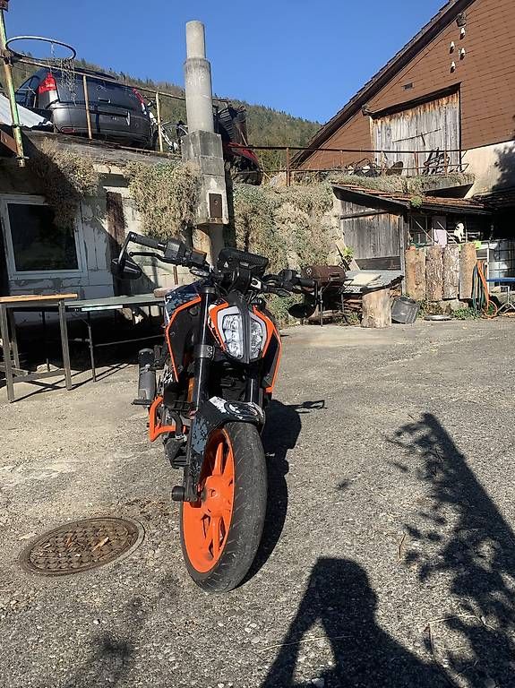 Strada: KTM Duke 390  2020  – Usato da Sonceboz-Sombeval venduto da eli_x57c