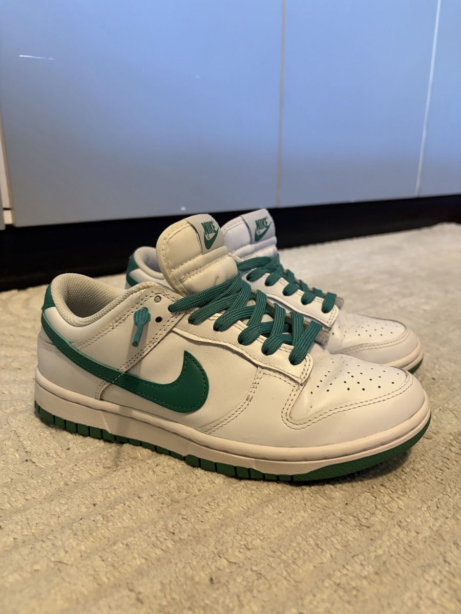Nike Scarpe da uomo: Nike dunk low – Usato da Bussigny venduto da max_gfw8 1