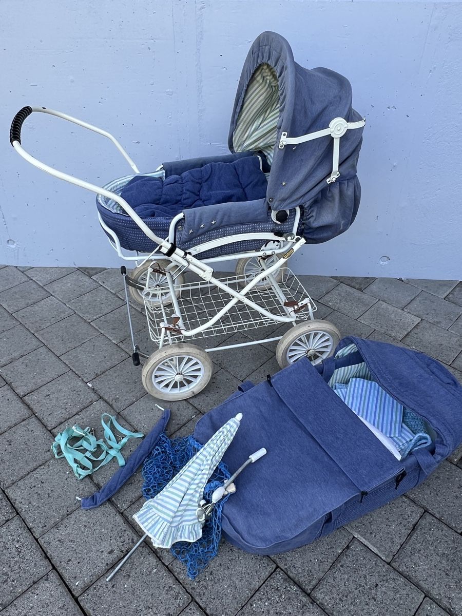 Carrozzine: Kinderwagen  – Usato da Lurtigen venduto da jun_7s7k