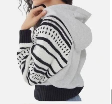 Urban Outfitters Größe S Pullover 36 Kapuzenpullover grau