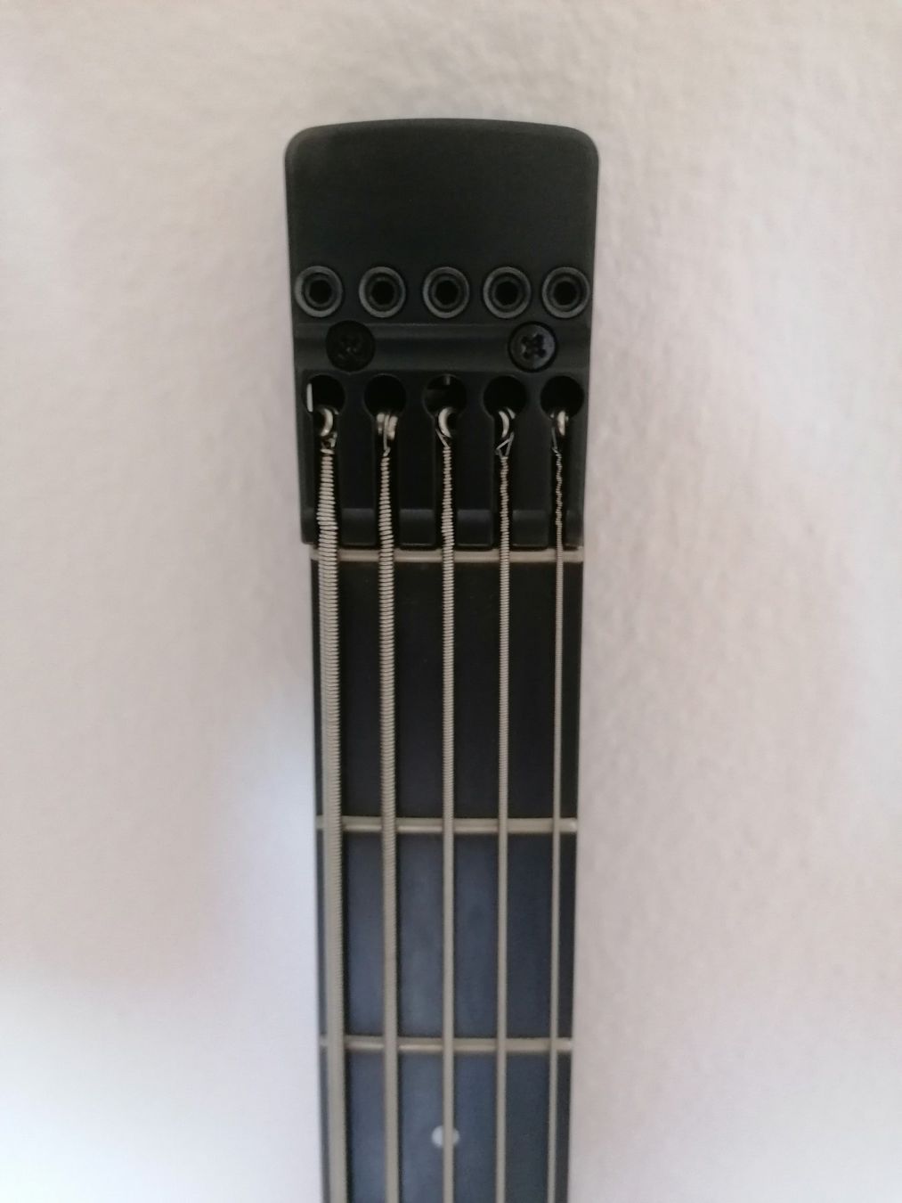 Steinberger Strumenti musicali: Steinberger Synapse aktiv 5-saiter – Nuovo (secondo la descrizione) da Bottmingen venduto da dah_cfj9 2