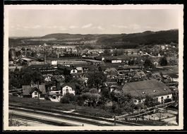 AK Uzwil /SG, Ortsansicht mit Fabriken und Bahngleisen