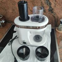 Gemüse-Spiralschneider Russell-Hobbs